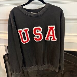 USA Lettered Black Sweatshirt